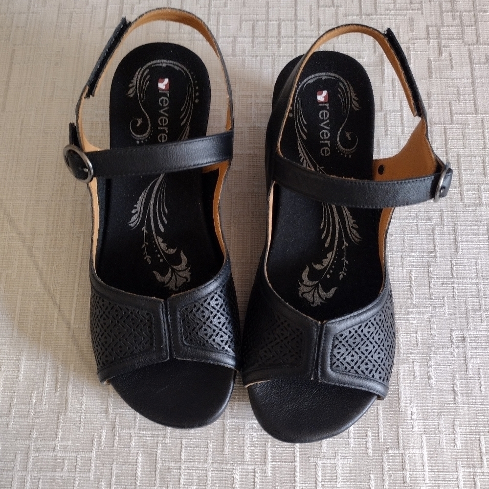 Revere Kaya Sandals Wedge Black Size 7M